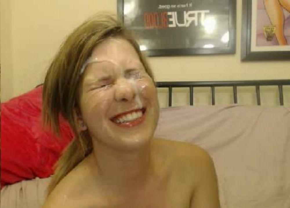 15P Horny gfs lick cock and cumshots  6