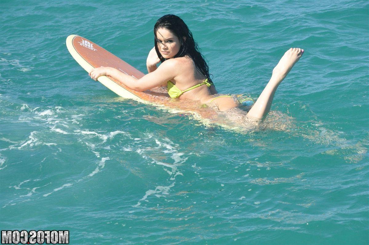 18P Jenna J Ross gets banged on a boat after surfing