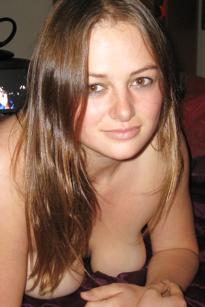 19P Cute All Natural Plain Busty Teen