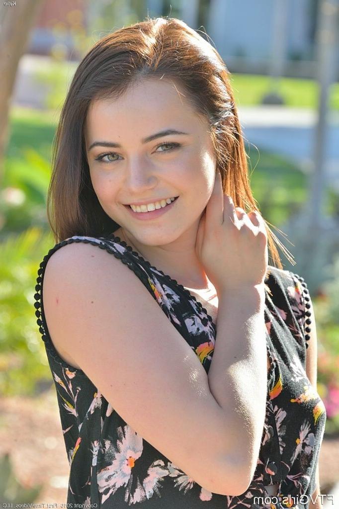 15P Natural Teen Outdoor Naughty