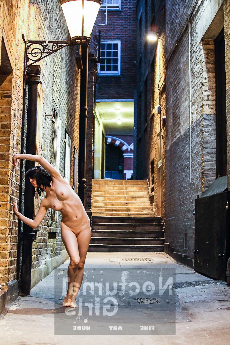 8P A girl is posing nude outdoor