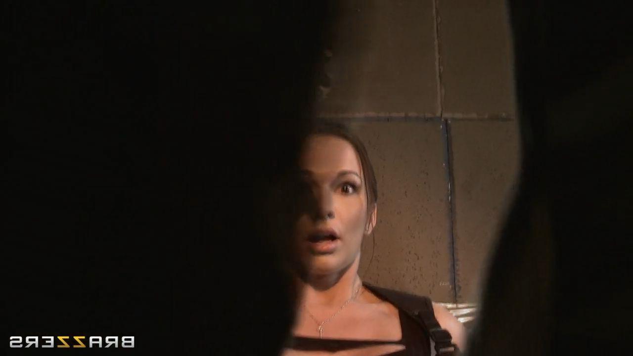 16P Destiny Dixon in her tomb raider outfit