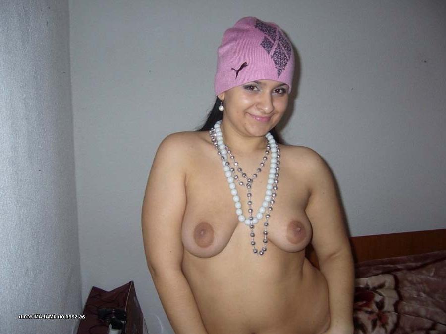 12P Touching her nasty pink shaved beaver