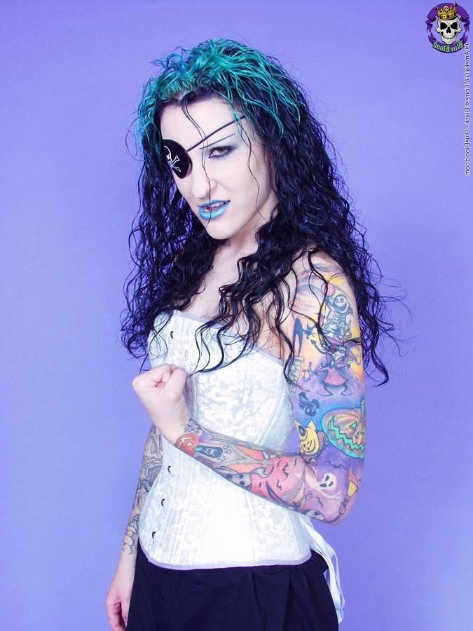 15P Gothic tattooed pirate girl with her eyepatch