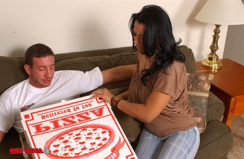 15P Busty milf Jasmine finds a nice big suprise in her pizza
