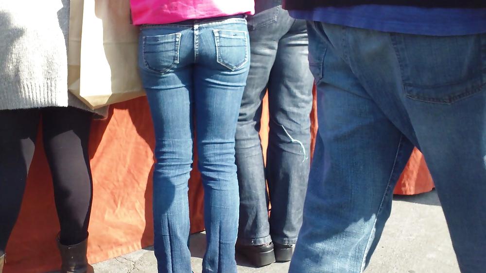 20P Sexy cute teen ass & butt in nice blue jeans 