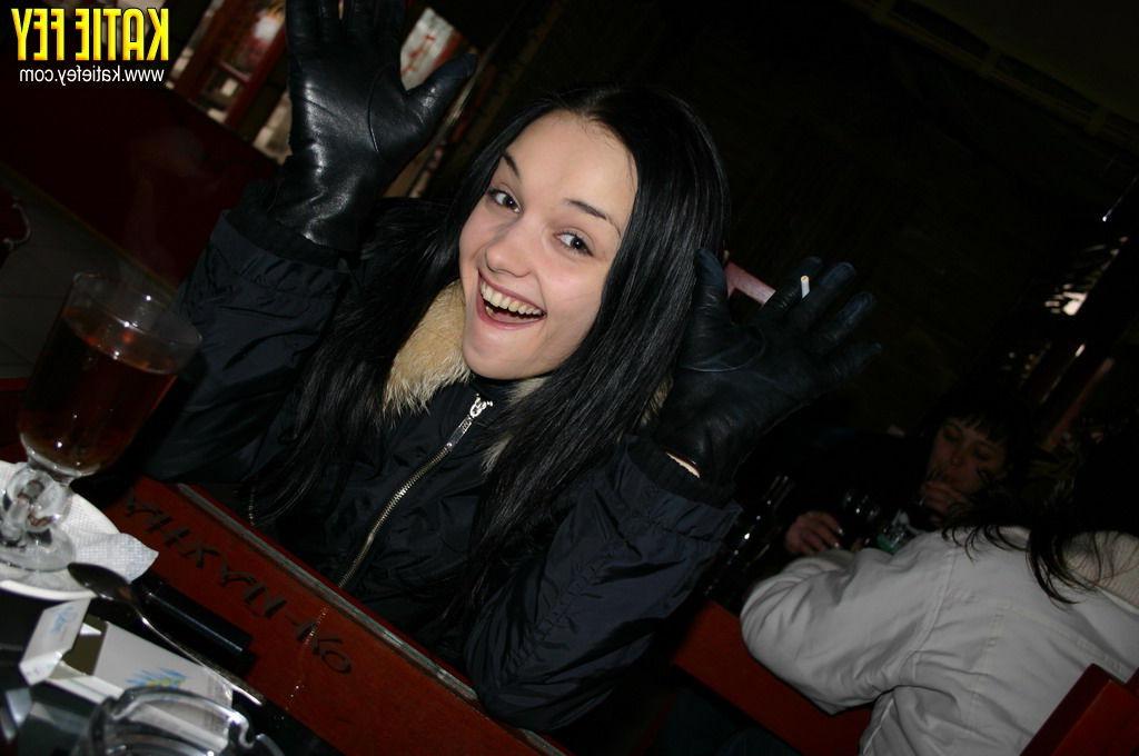 15P Busty teen model's day out