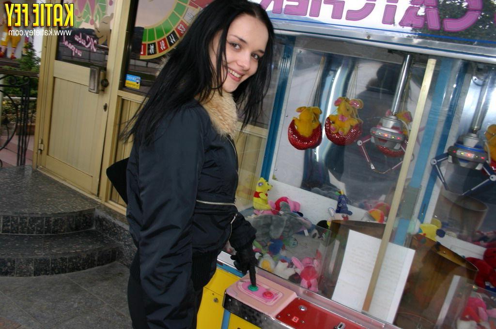 15P Busty teen model's day out