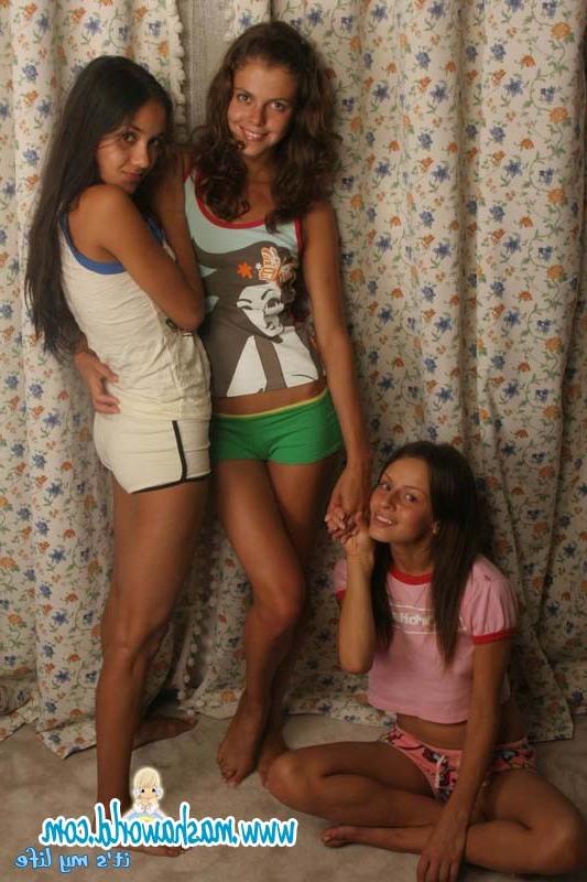15P Masha having fun with her girlfriends