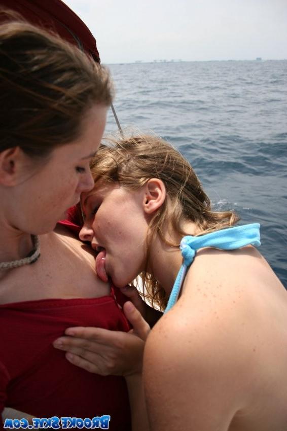 15P On the Boat with Lucy