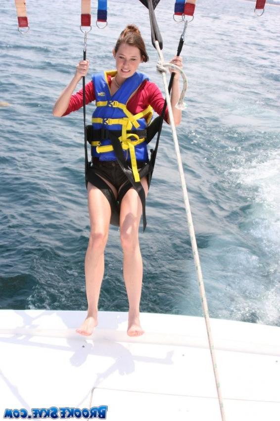 15P On the Boat with Lucy