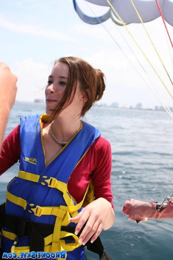 15P On the Boat with Lucy