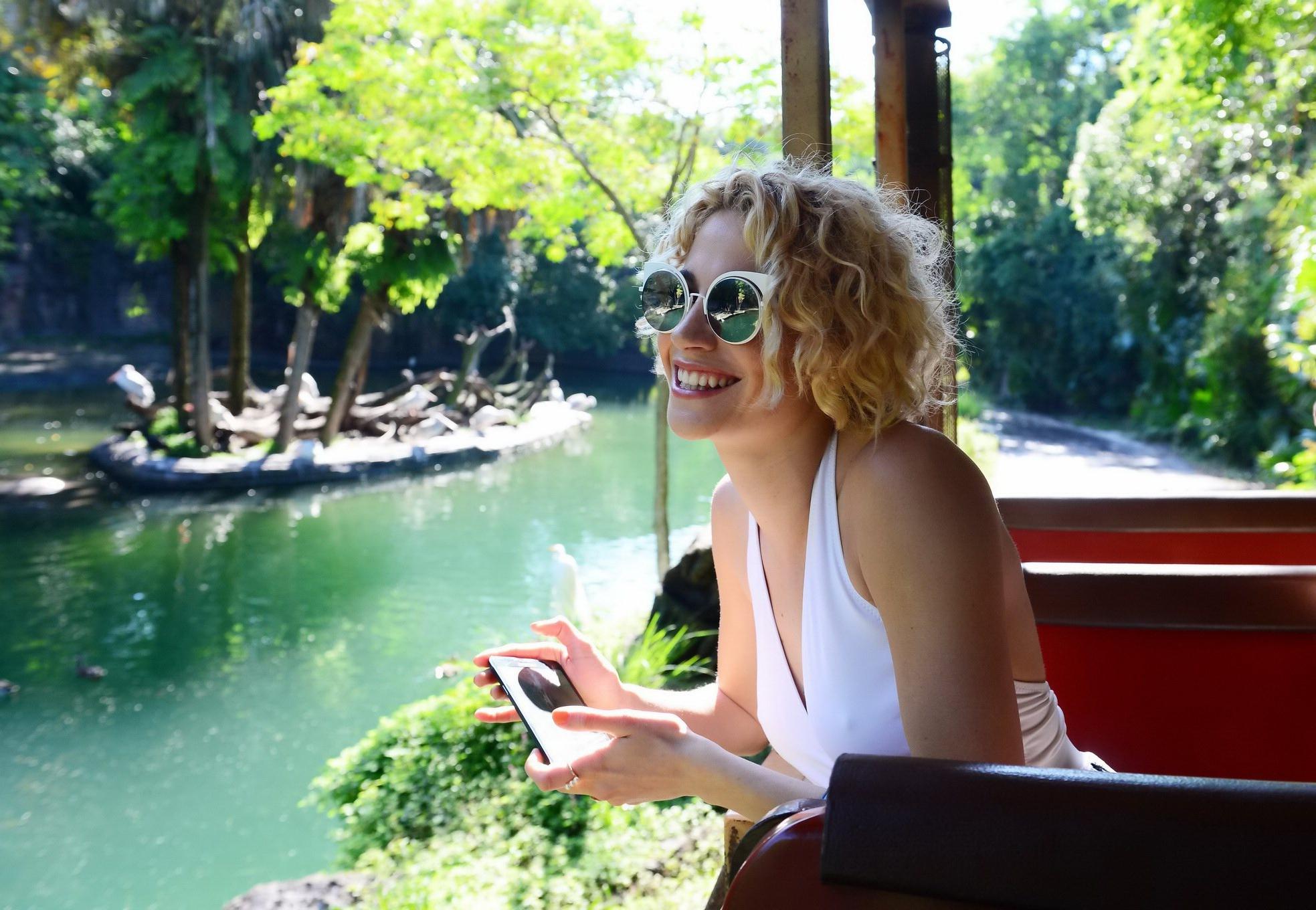 16P Pixie Lott showing nipple pokies in wet white swimsuit