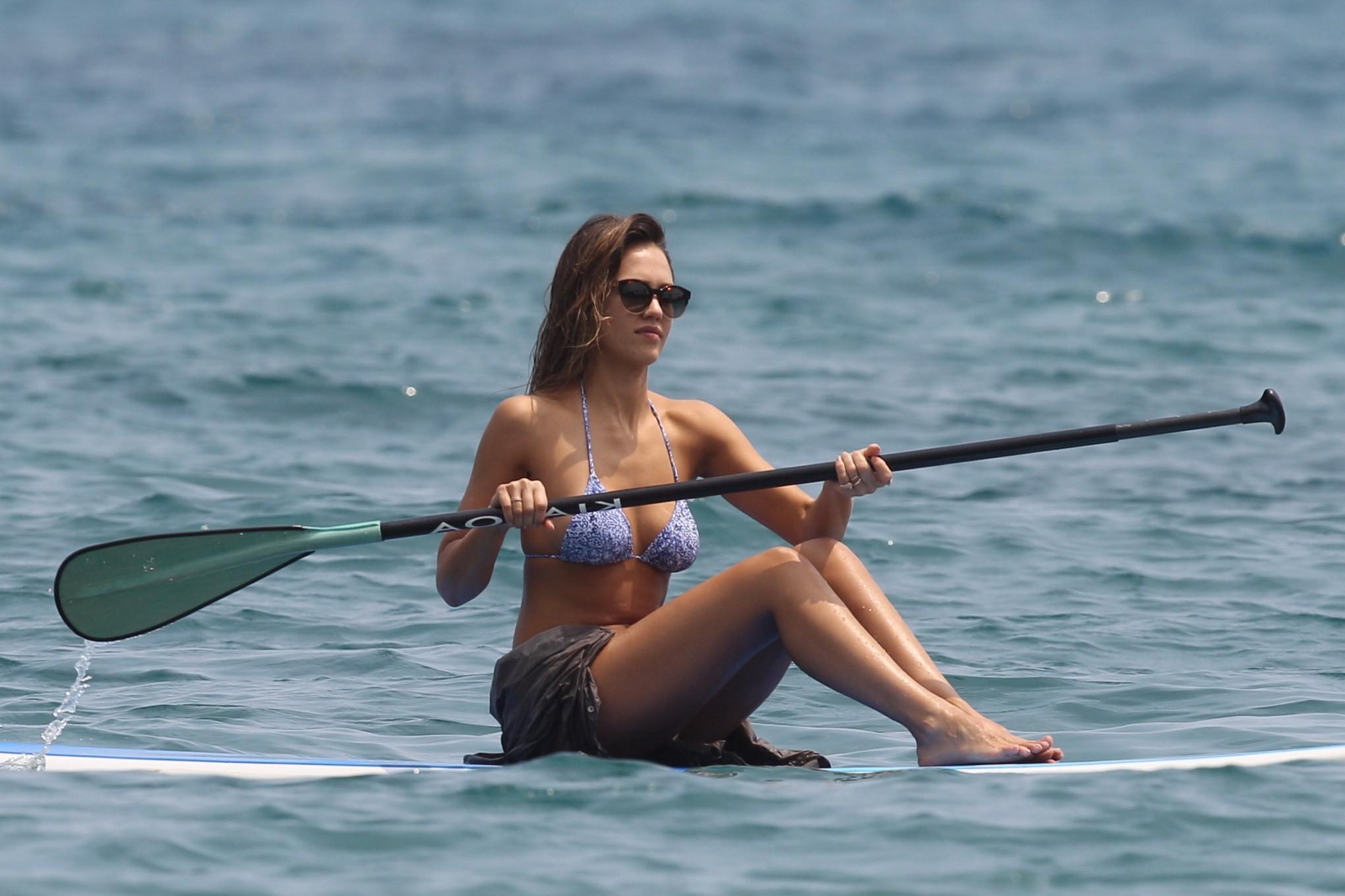 16P Jessica Alba wearing tiny blue string bikini in Hawaii