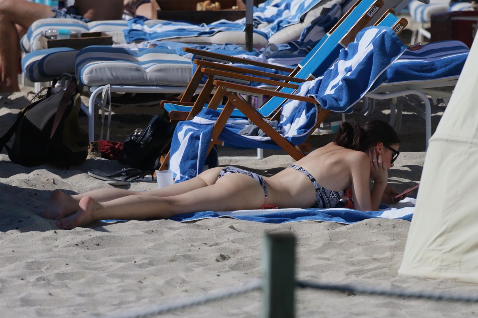 16P Lena Meyer Landrut shows off her hot bikini body in Miami