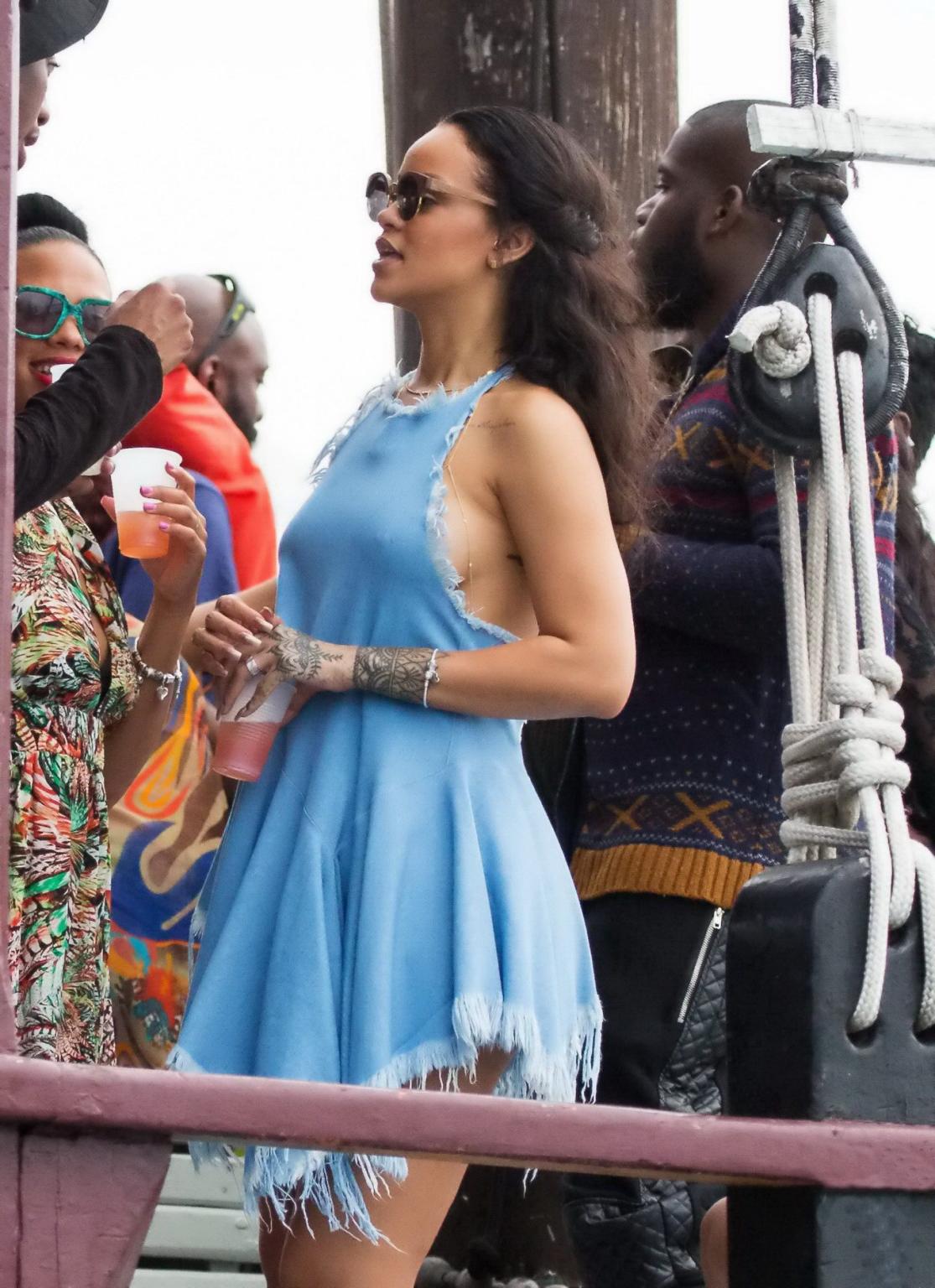 16P Rihanna showing sideboob and pokies in tiny blue dress