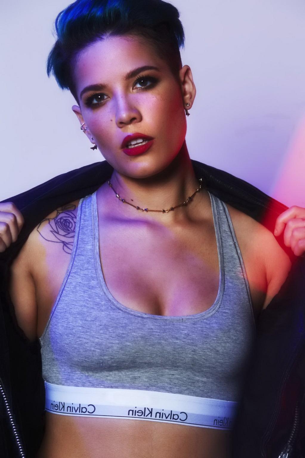 16P Busty Halsey posing in tiny swimsuit and lingerie