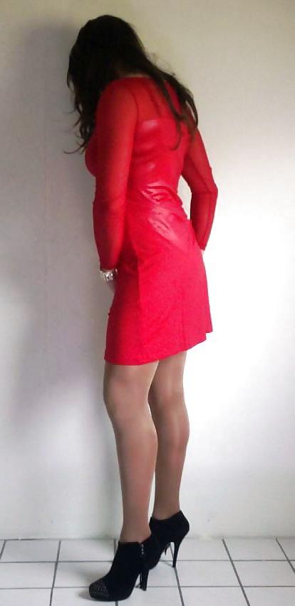 16P New shiny red dress cd tv sissy. me !
