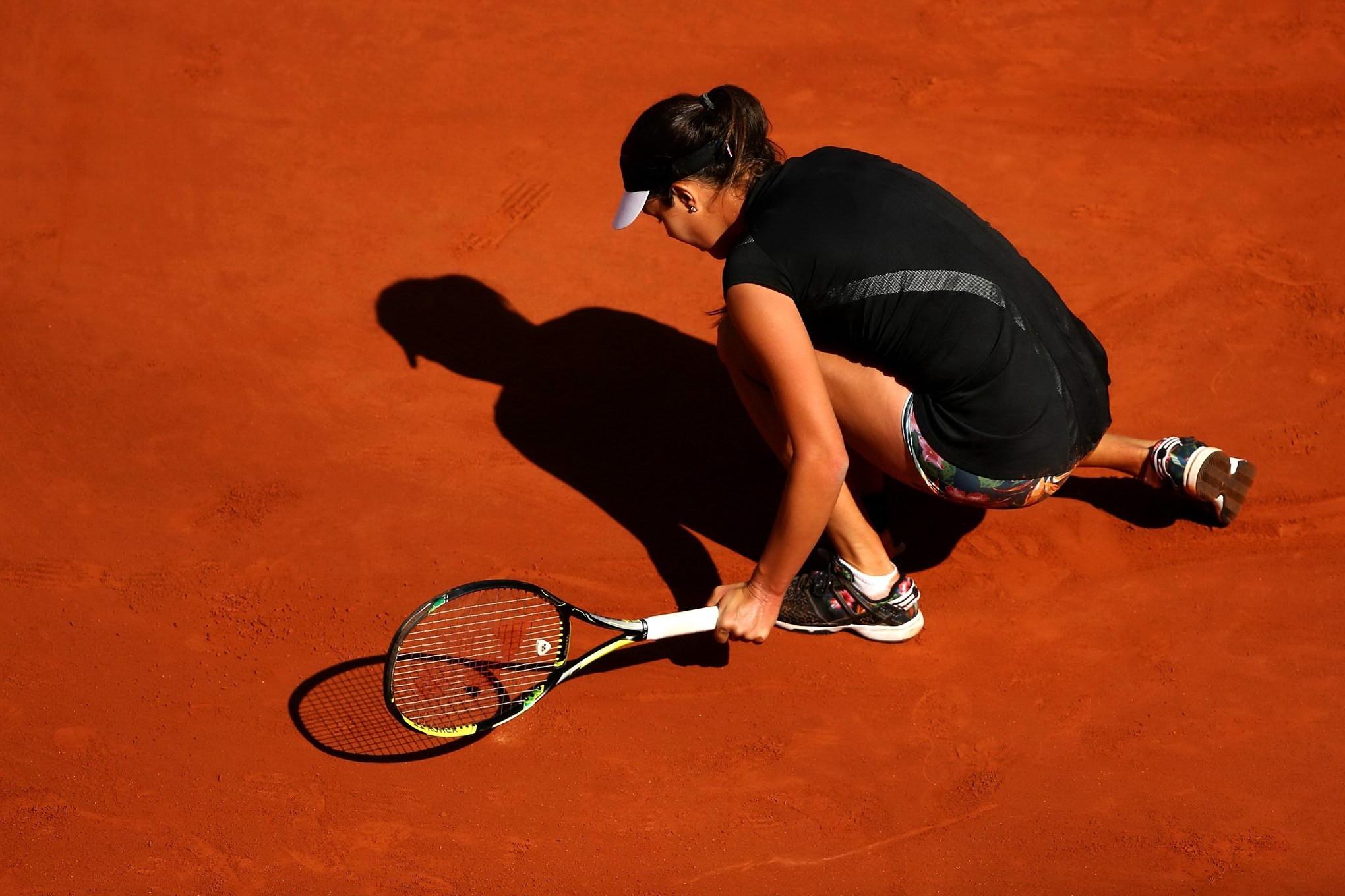 16P Ana Ivanovic flashing her panties at the semi final of the 2015 