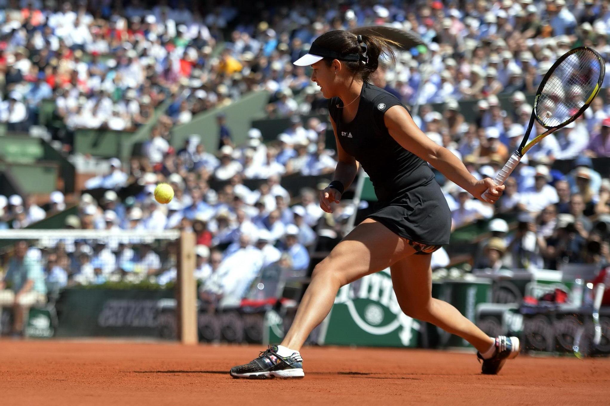 16P Ana Ivanovic flashing her panties at the semi final of the 2015 