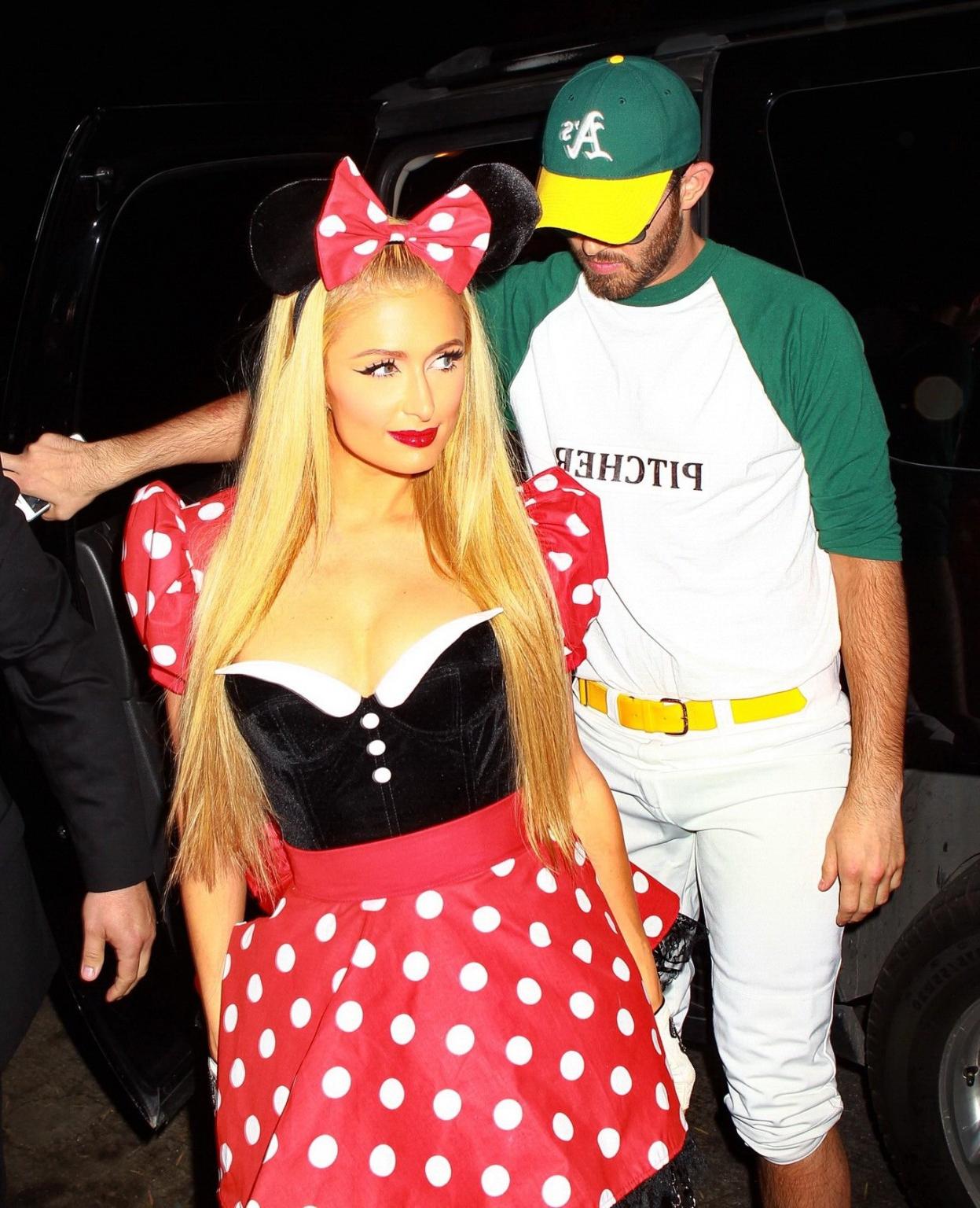 16P Paris Hilton busty wearing a Minnie Mouse costume at Casamigos Tequilas Hallowee
