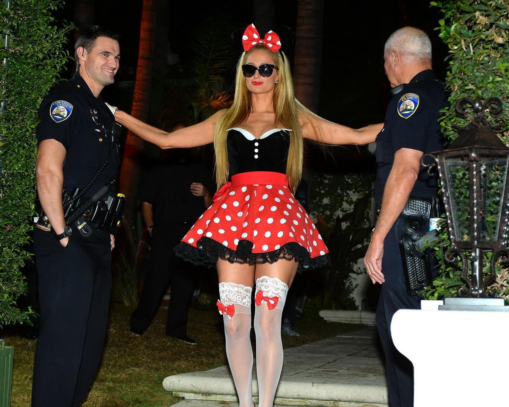 16P Paris Hilton busty wearing a Minnie Mouse costume at Casamigos Tequilas Hallowee