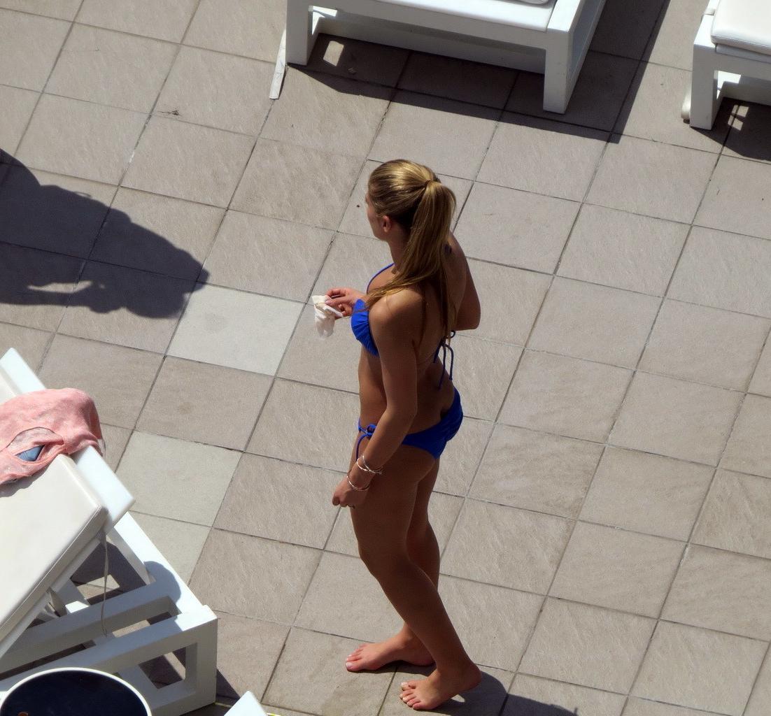 16P Amy Willerton blue bikini boob-slip and ass-crack at her hotel pool in Australia