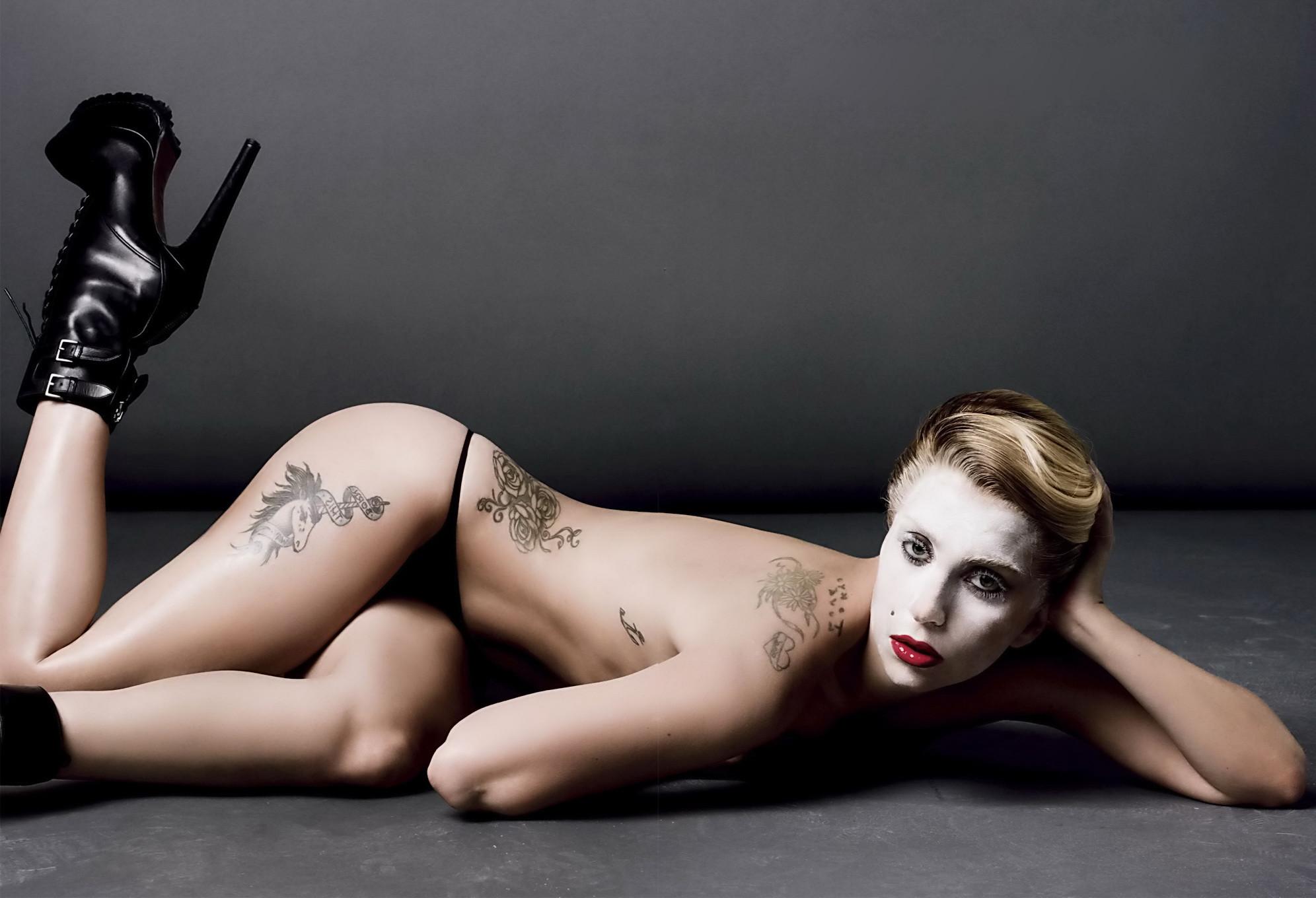 16P Lady Gaga showing off her naked body at the photoshoot for V Magazine Fall 2013