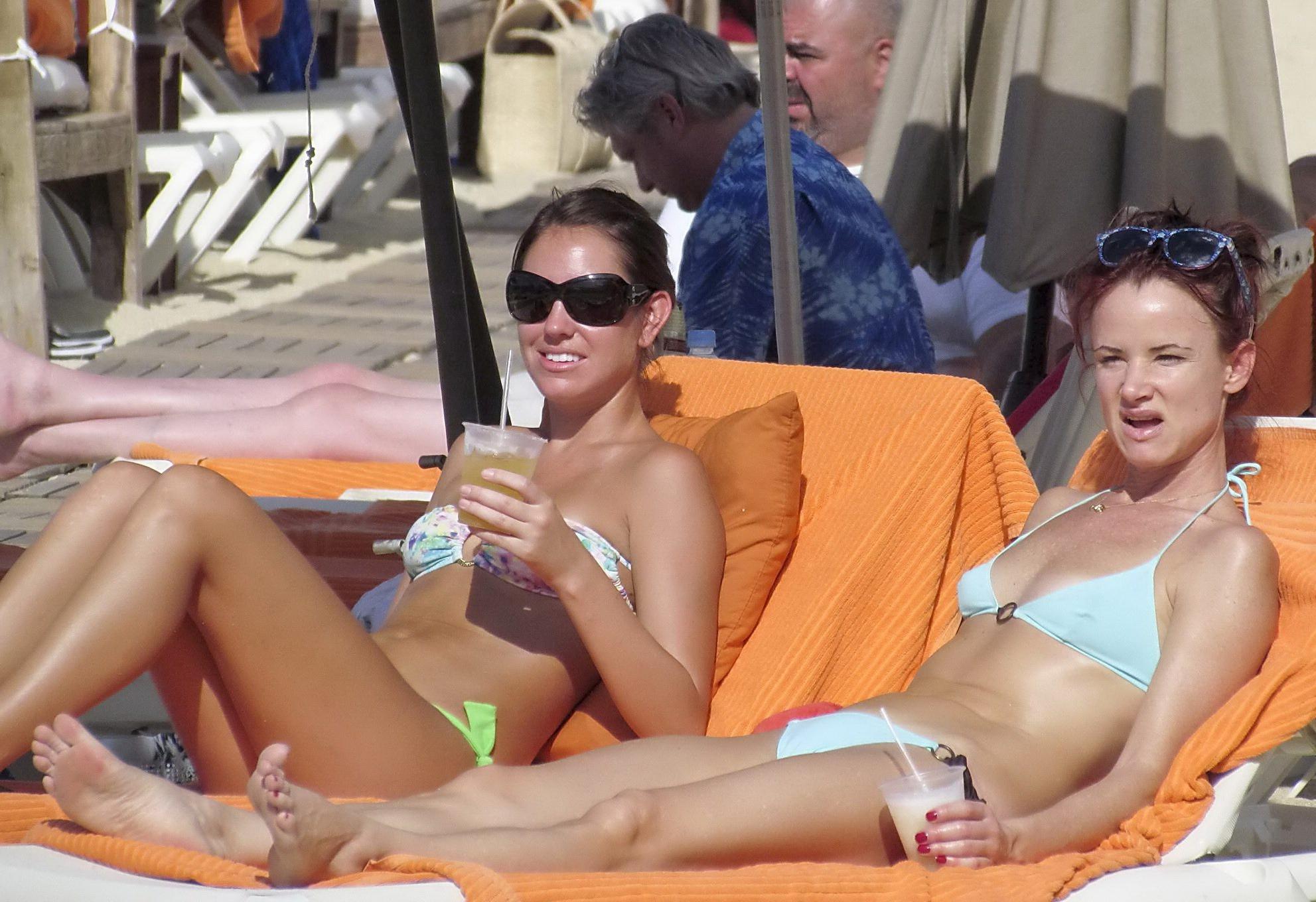 16P Juliette Lewis wearing skimpy light blue bikini at the beach in Mexico