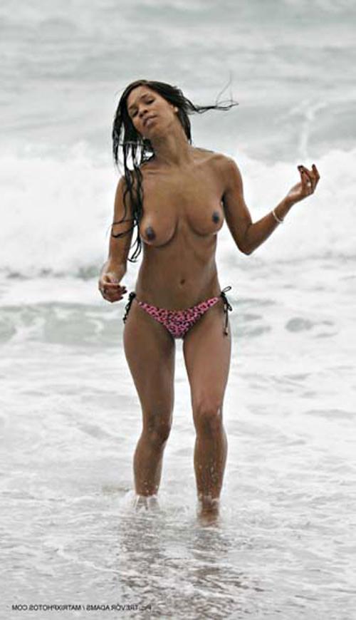 16P Charley Uchea body shows her tits and ass