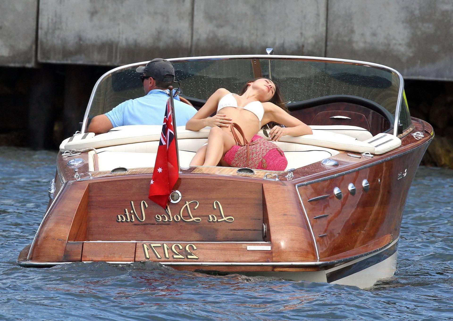 16P Miranda Kerr doing a bikini photoshoot on a boat in Sydney
