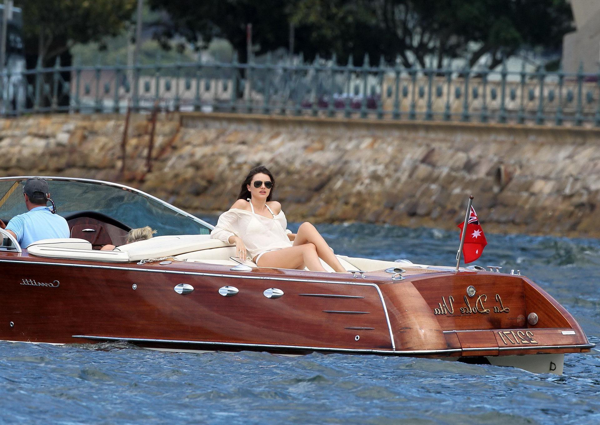 16P Miranda Kerr doing a bikini photoshoot on a boat in Sydney
