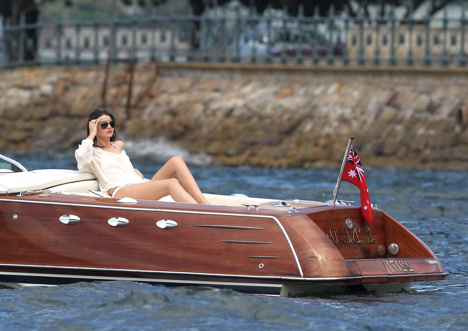 16P Miranda Kerr doing a bikini photoshoot on a boat in Sydney
