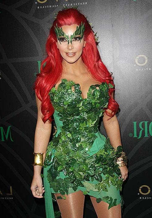 16P Kim Kardashian exposing sexy body and huge boobs in haeloween costume
