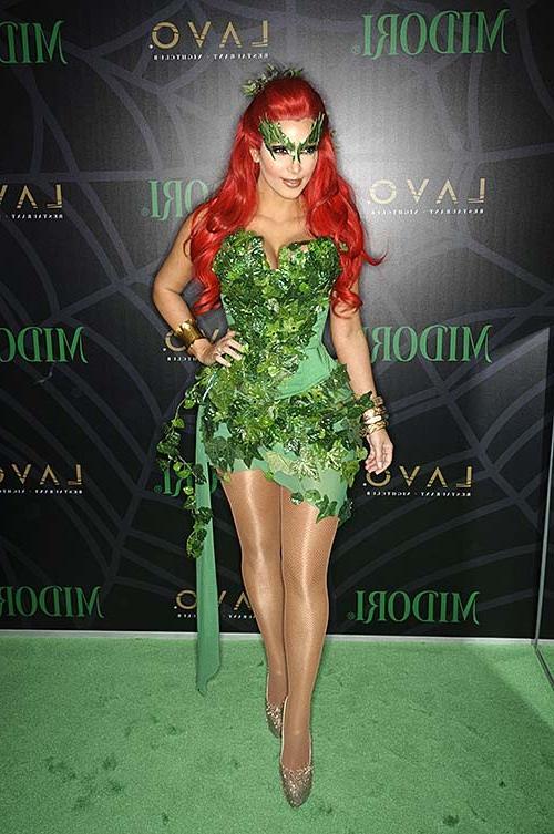16P Kim Kardashian exposing sexy body and huge boobs in haeloween costume