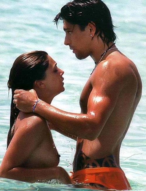 15P Belen Rodriguez exposing her sexy nude body and get fucking very hard