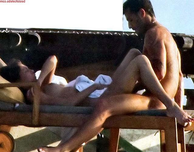 15P Belen Rodriguez exposing her sexy nude body and get fucking very hard