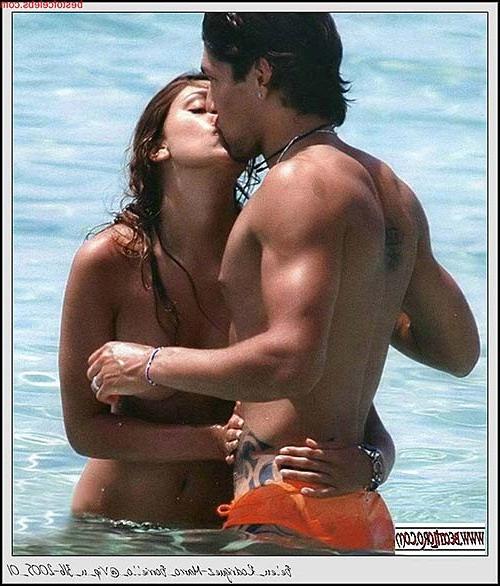 15P Belen Rodriguez exposing her sexy nude body and get fucking very hard