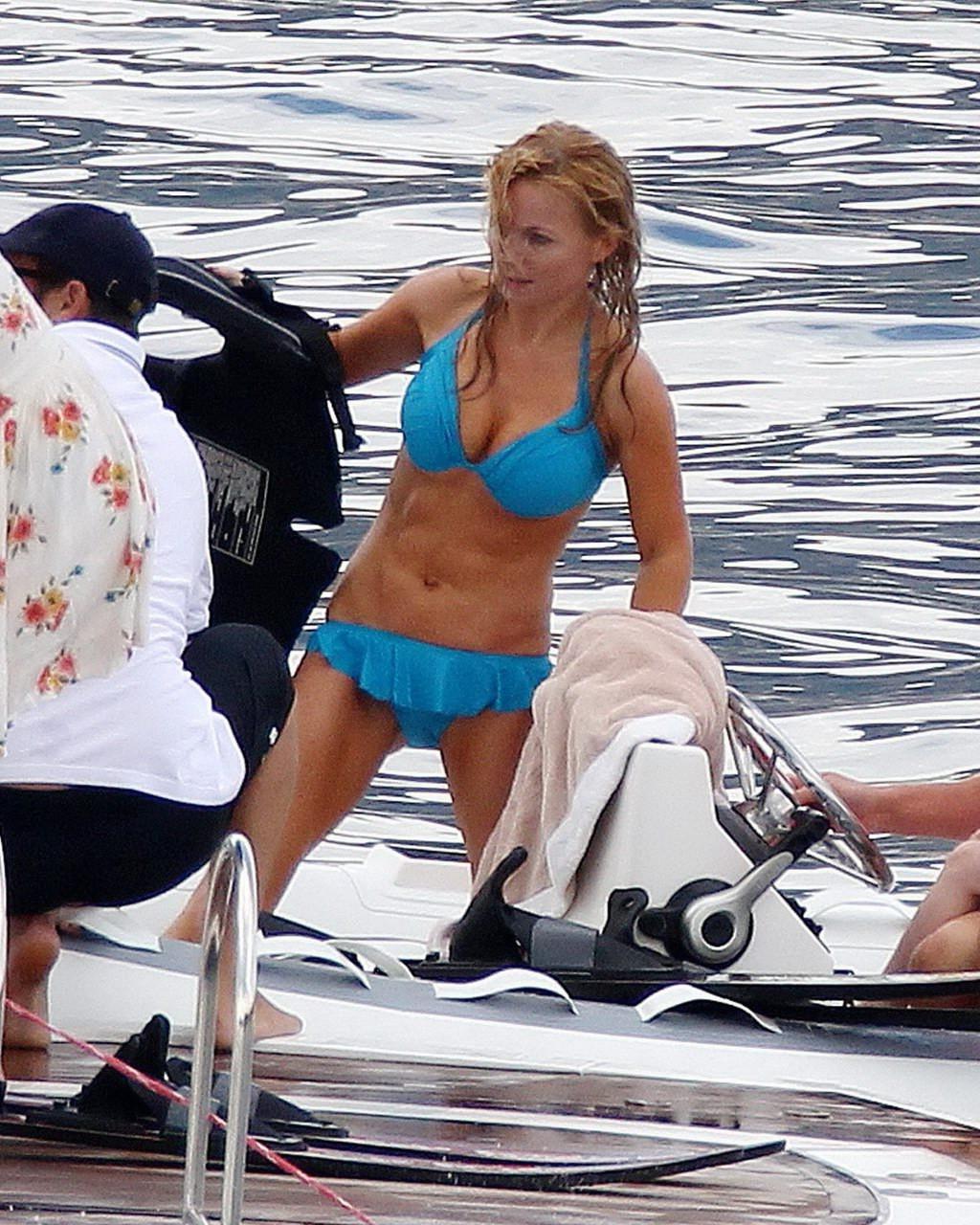 16P Busty Geri Halliwell caught topless on a Boat in St. Tropez
