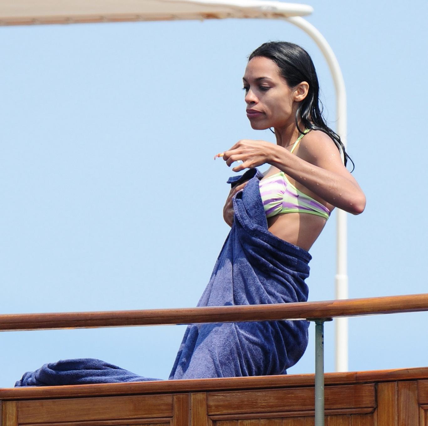 16P Rosario Dawson shows off her curvy body wearing skimpy bikini on a boat in Canne