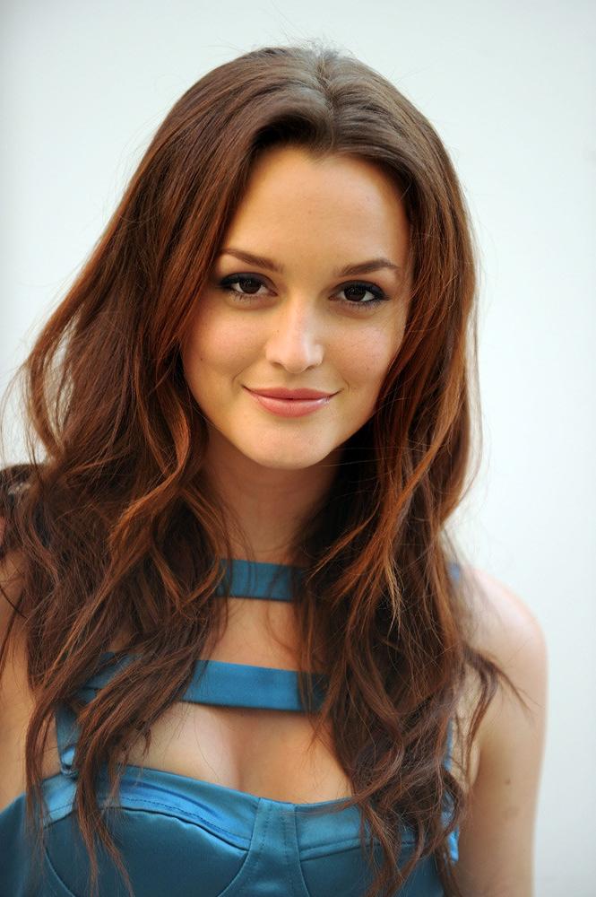 15P Leighton Meester nude tits in home made sex tape