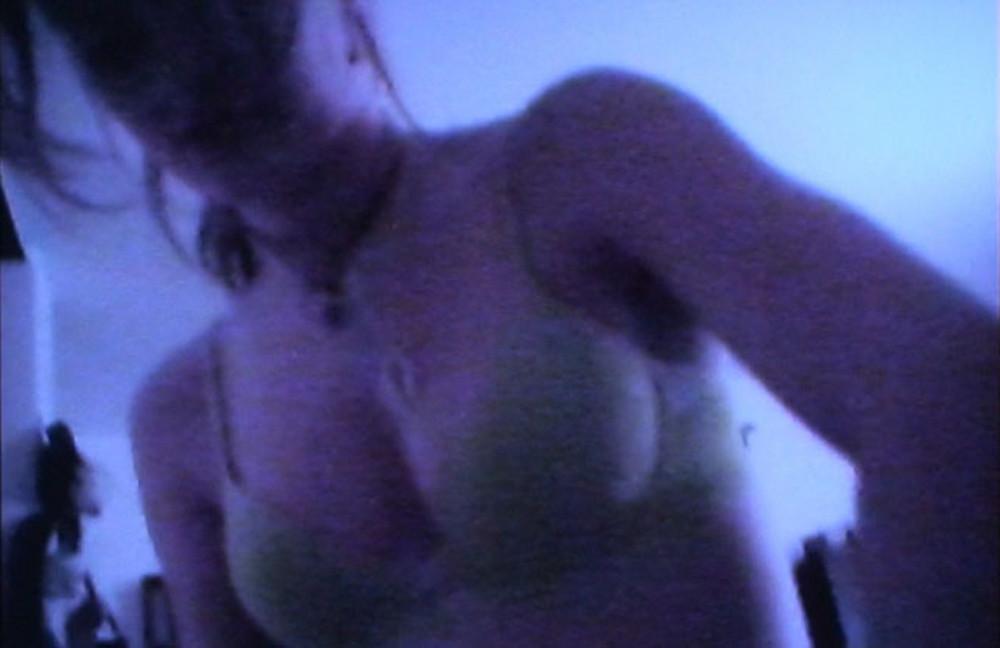 15P Leighton Meester nude tits in home made sex tape