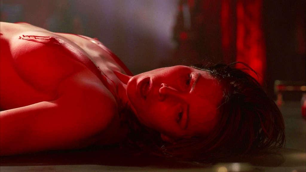10P Jessica Biel tits and ass exposed in her movie Powder Blue