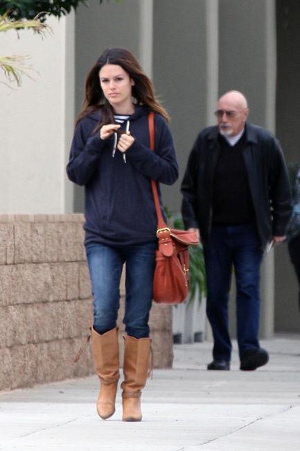 15P Rachel Bilson is sexiest women on the planet