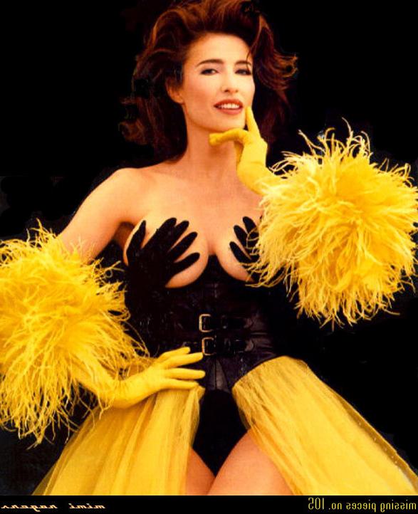 15P super busty milf actress Mimi Rogers nudes