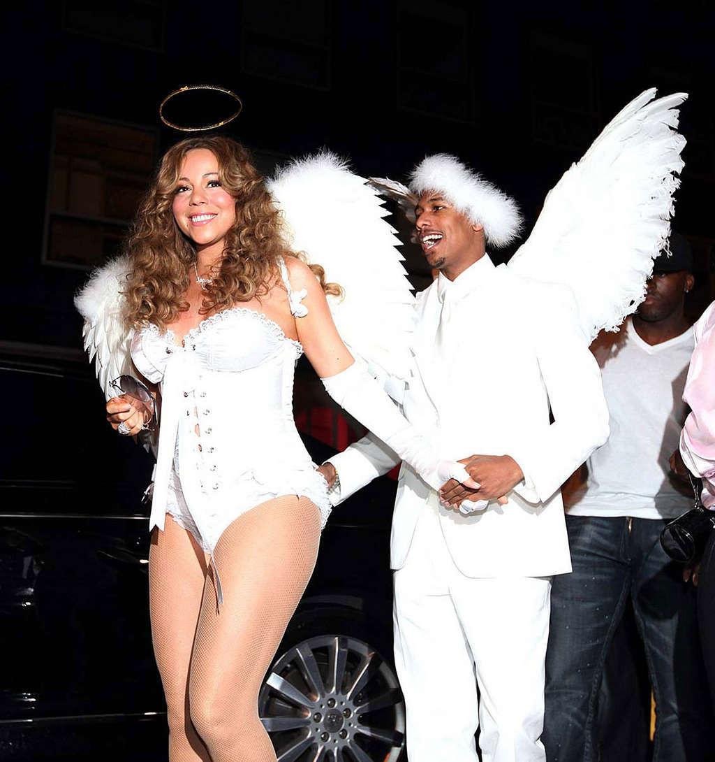 10P Mariah Carey swimsuit