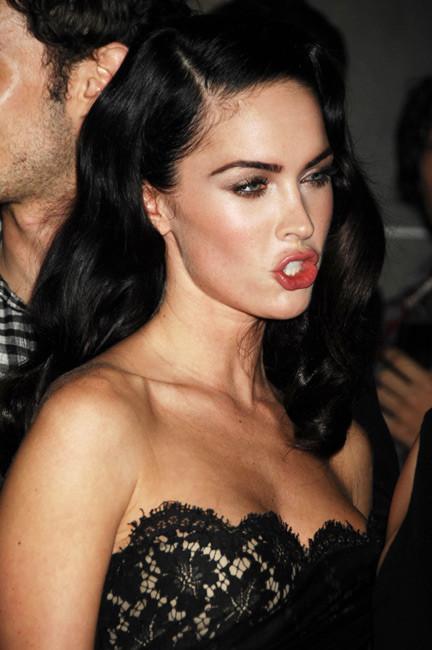 16P Megan Fox gorgeous tease posing in sexy dress