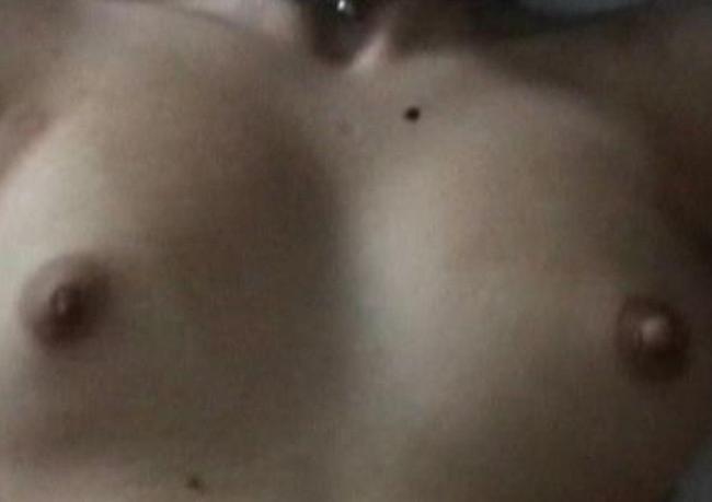 15P Famous babe Jessica Sierra sucking cock in sex tape