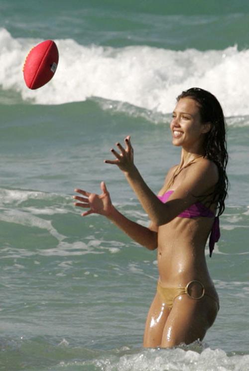 16P Jessica Alba in bikini enjoys a game of football paparazzi pics