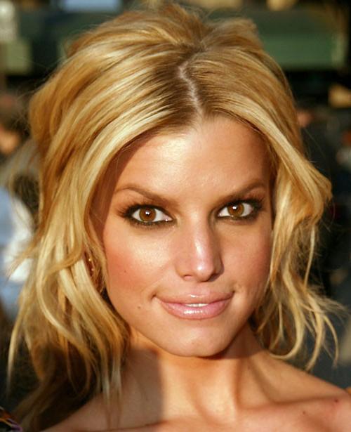 16P Jessica Simpson nipple slip and swimsuit paparazzi pictures